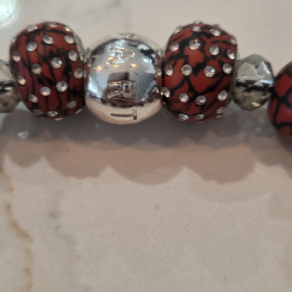 Viva Red Clay Beads PartyLite Stretch Bracelet With Rhinestones - Picture 3 of 11